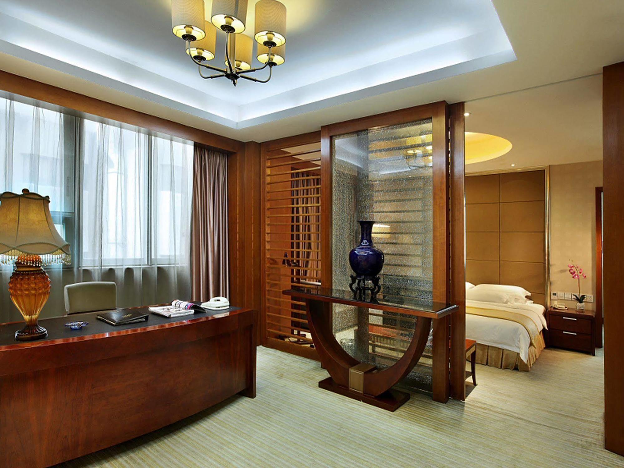 Zhong Tai Lai Hotel Шънджън Екстериор снимка